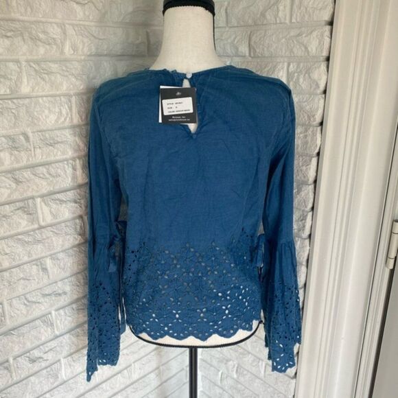 Blue Patterned Bell-Sleeve Top - Picture 6 of 8